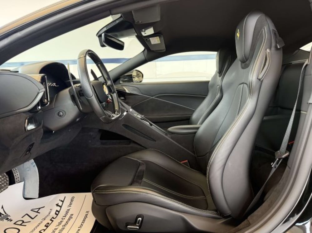 Ferrari Roma Spider usata a Torino (6)