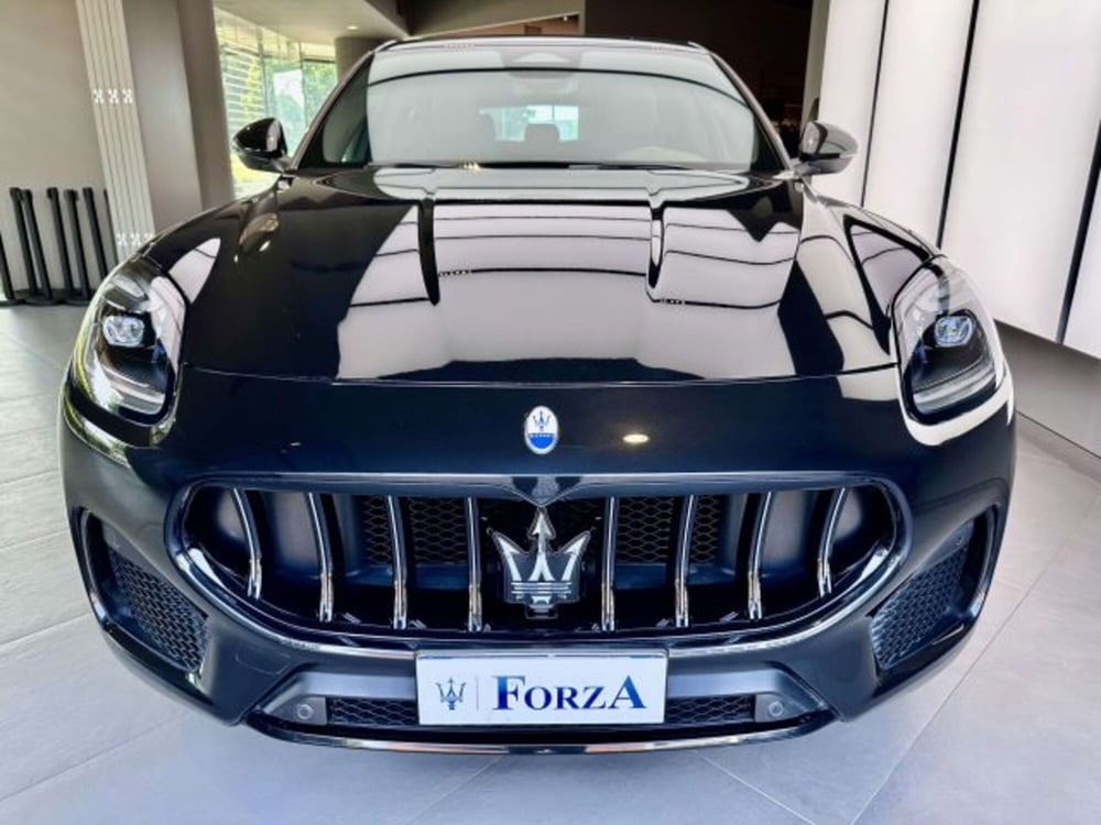 Maserati Grecale usata a Torino (2)