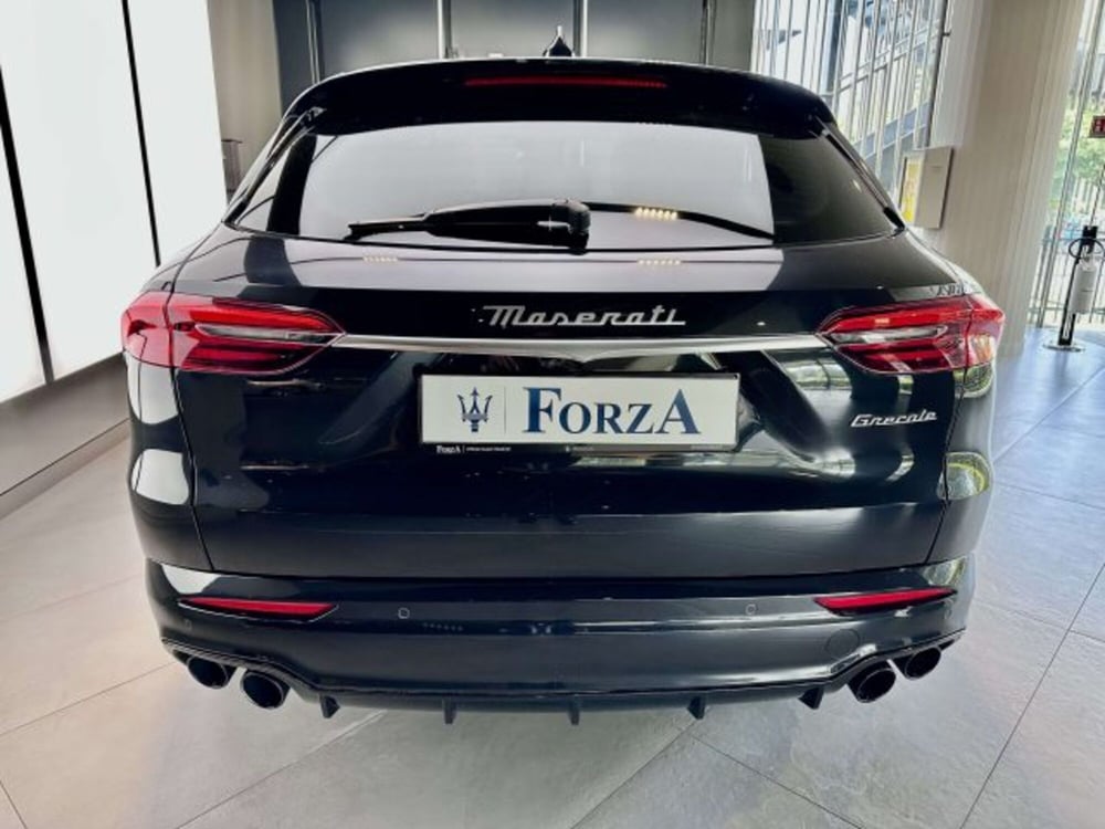Maserati Grecale usata a Torino (7)