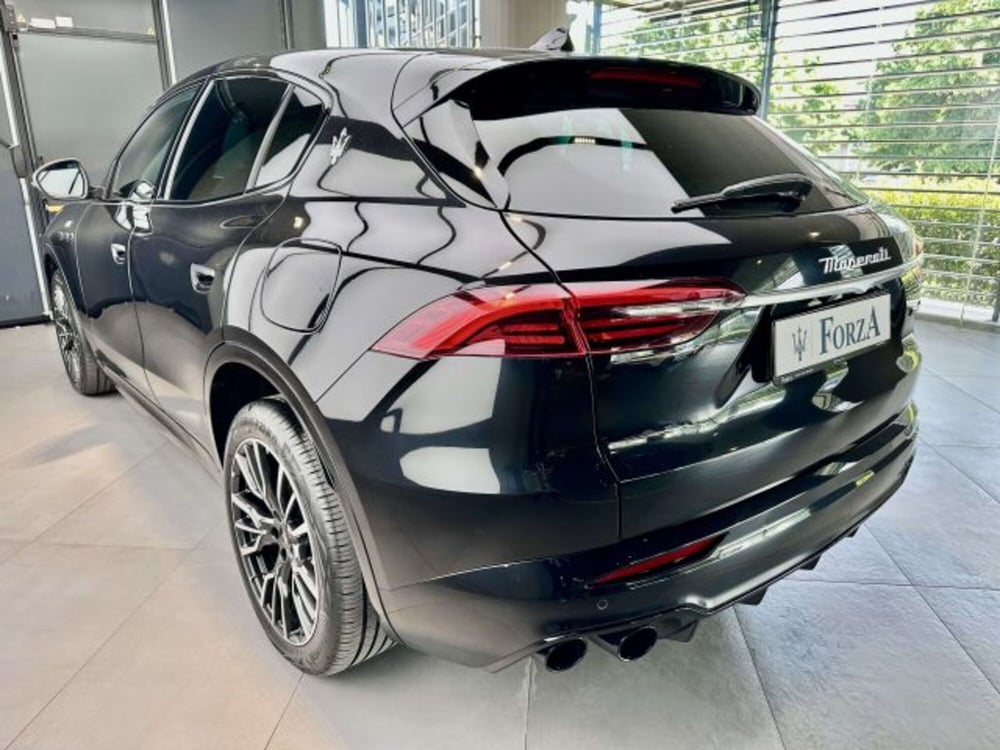 Maserati Grecale usata a Torino (8)