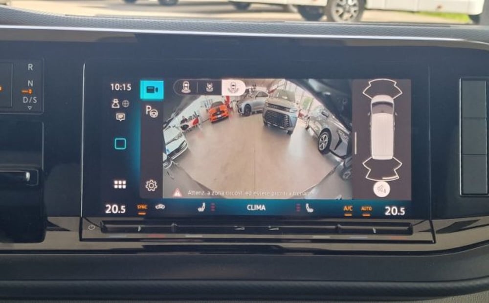 Volkswagen Multivan usata a Verona (16)
