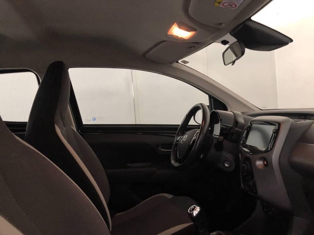 Toyota Aygo usata a Torino (7)