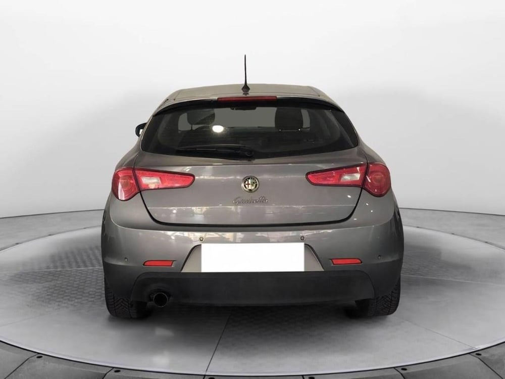 Alfa Romeo Giulietta usata a Torino (5)