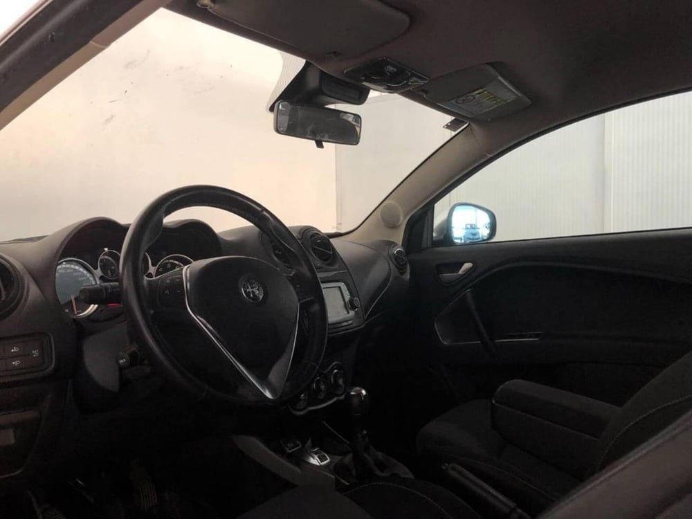Alfa Romeo MiTo usata a Torino (10)