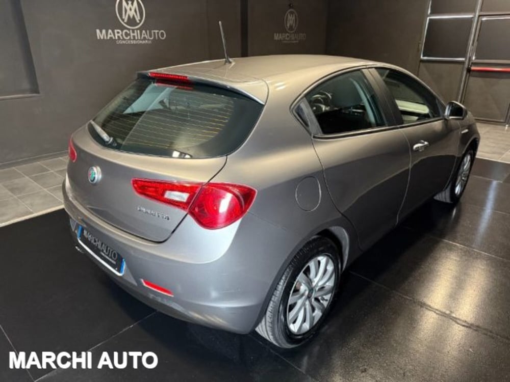 Alfa Romeo Giulietta usata a Perugia (5)