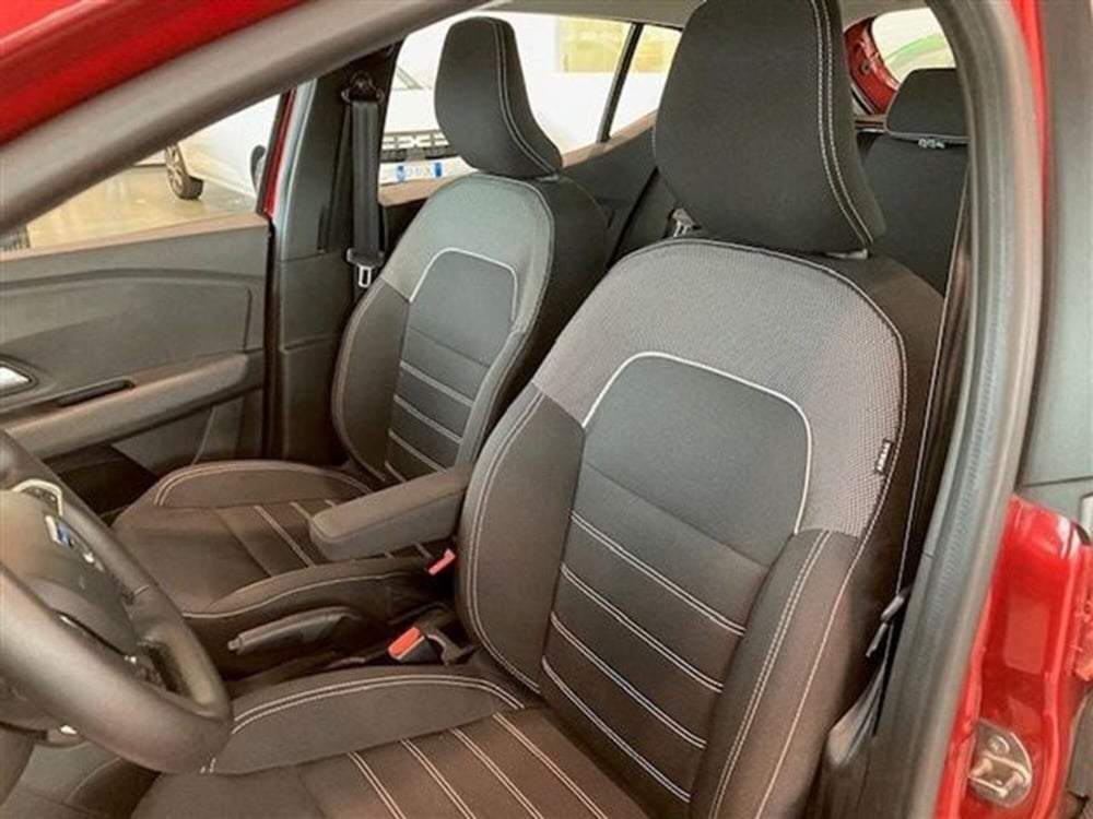 Dacia Sandero usata a Cremona (8)