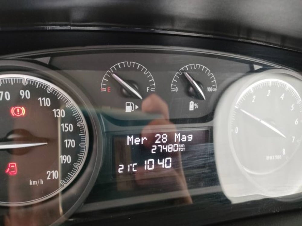 Lancia Ypsilon usata a Teramo (14)