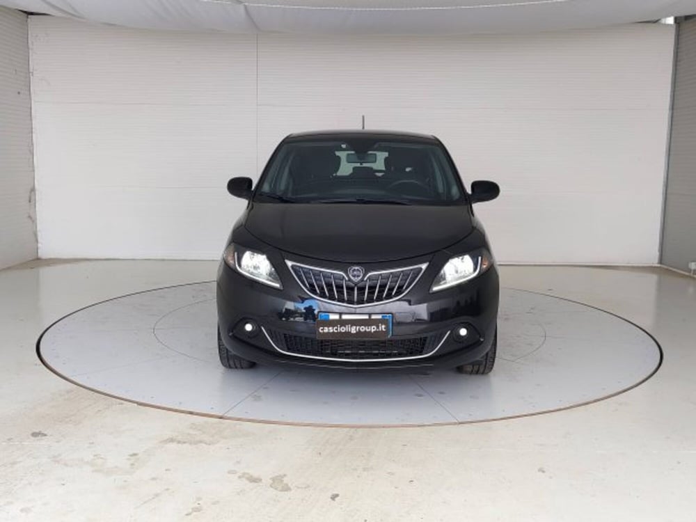 Lancia Ypsilon usata a Teramo (2)