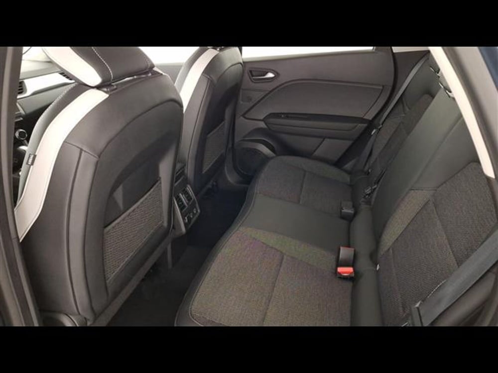 Renault Captur usata a Milano (15)