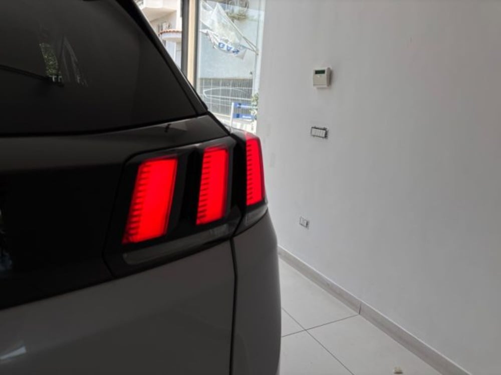 Peugeot 3008 usata a Napoli (13)