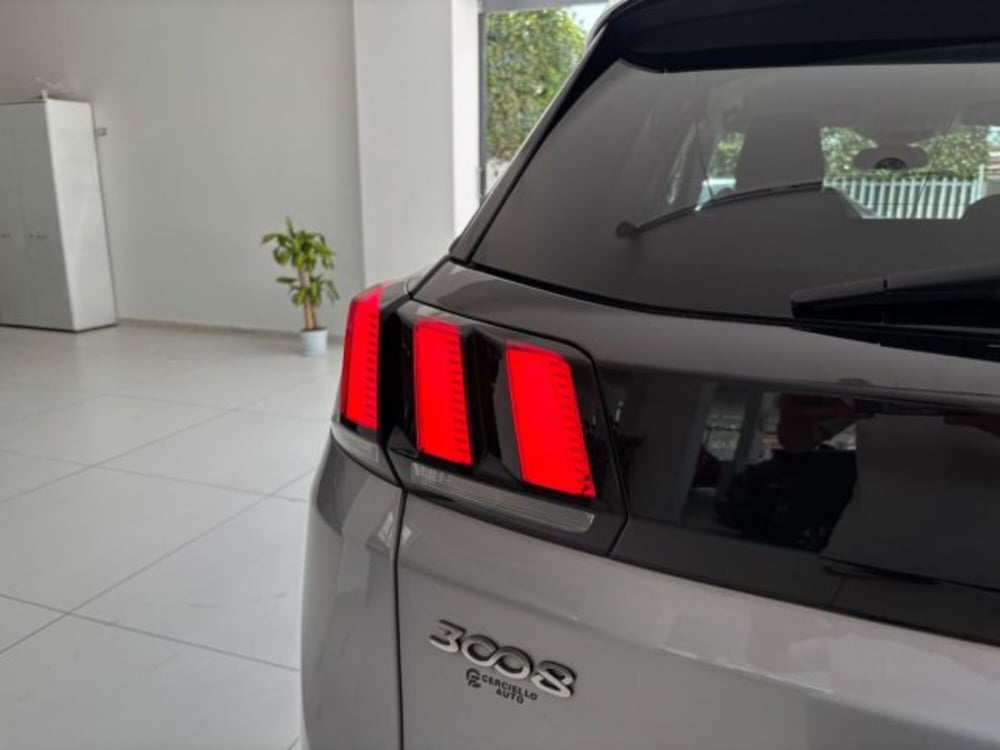 Peugeot 3008 usata a Napoli (14)