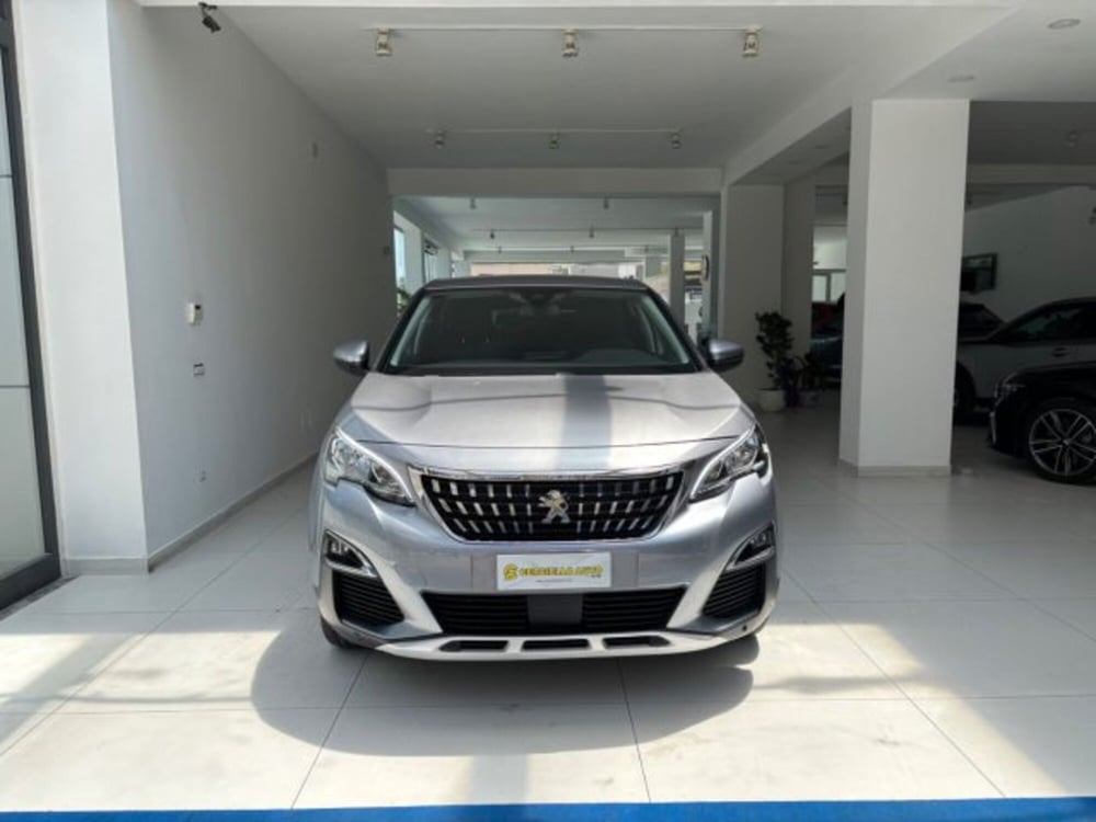 Peugeot 3008 usata a Napoli (2)