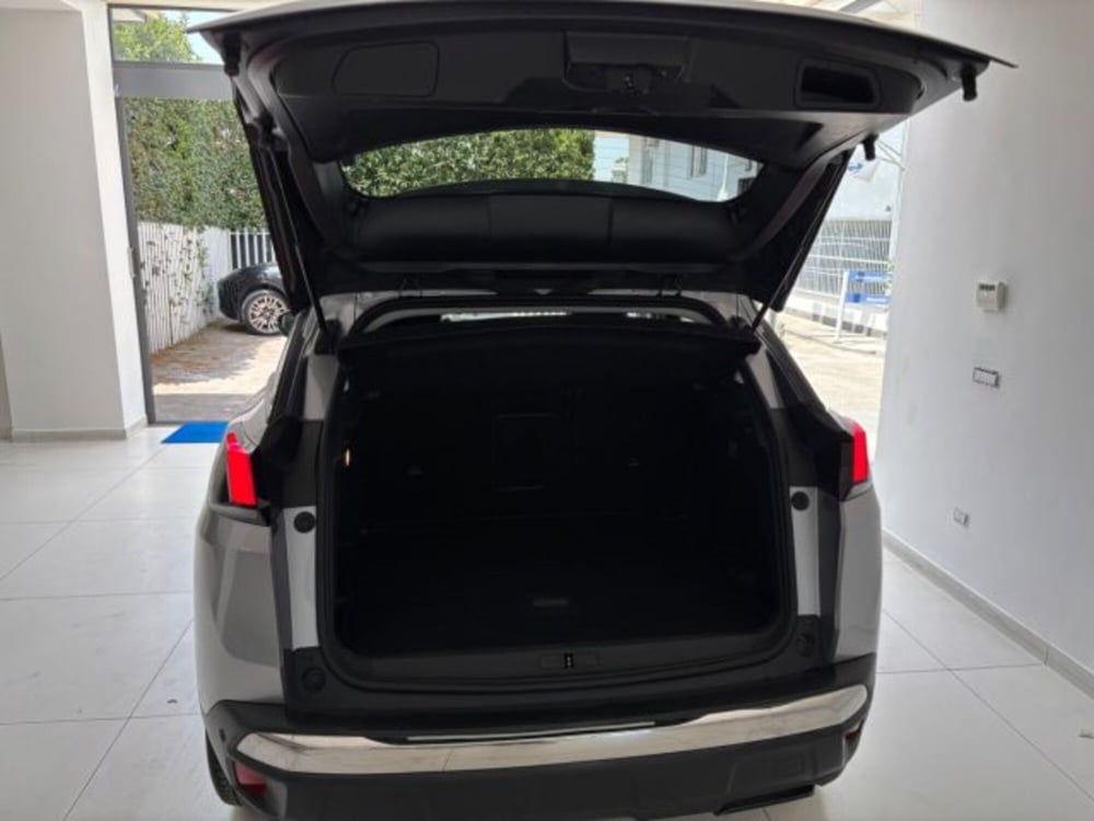 Peugeot 3008 usata a Napoli (9)
