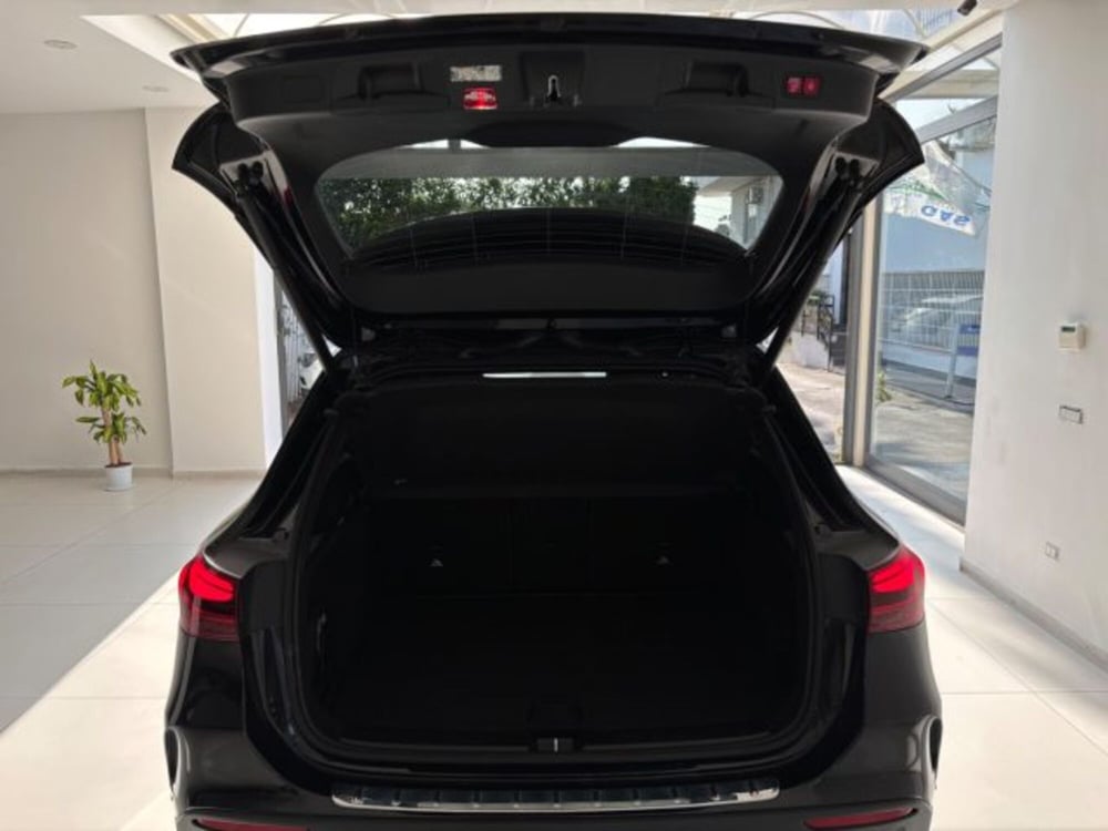Mercedes-Benz GLA SUV usata a Napoli (14)