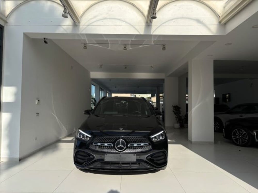 Mercedes-Benz GLA SUV usata a Napoli (2)