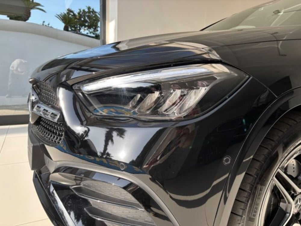 Mercedes-Benz GLA SUV usata a Napoli (6)