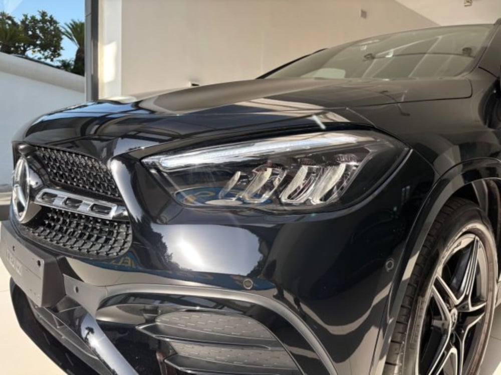 Mercedes-Benz GLA SUV usata a Napoli (7)