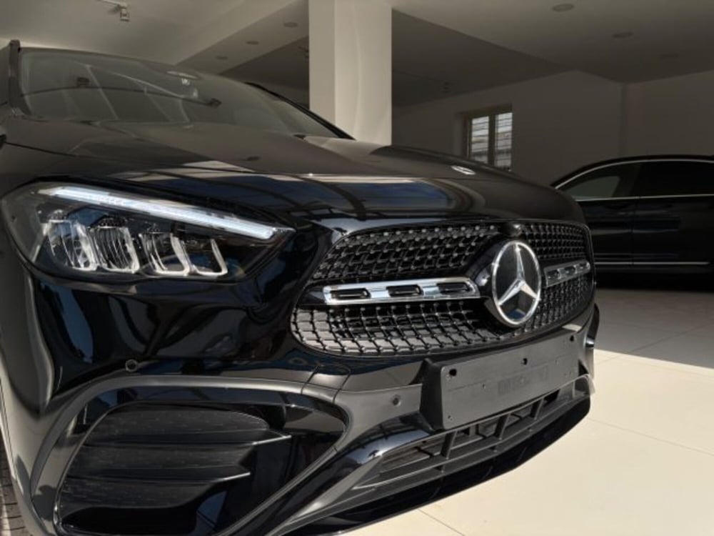 Mercedes-Benz GLA SUV usata a Napoli (8)