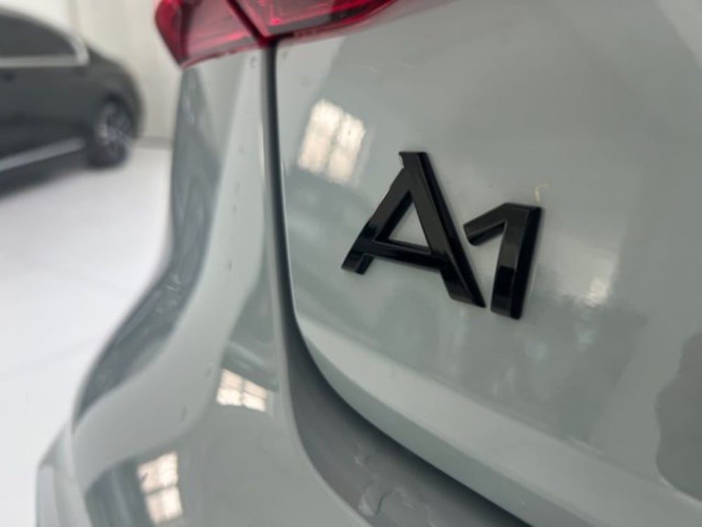 Audi A1 allstreet nuova a Napoli (11)