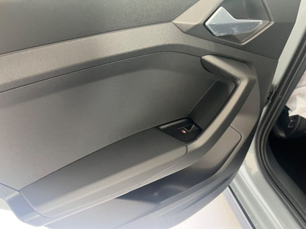 Audi A1 allstreet nuova a Napoli (15)