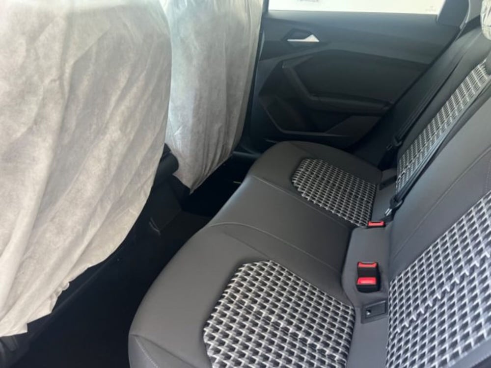 Audi A1 allstreet nuova a Napoli (17)