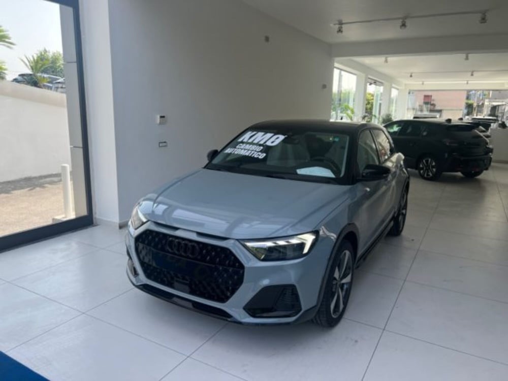 Audi A1 allstreet nuova a Napoli (2)