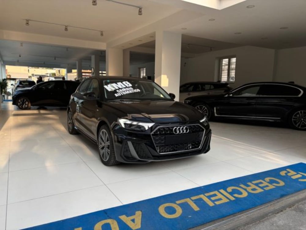 Audi A1 Sportback nuova a Napoli (3)