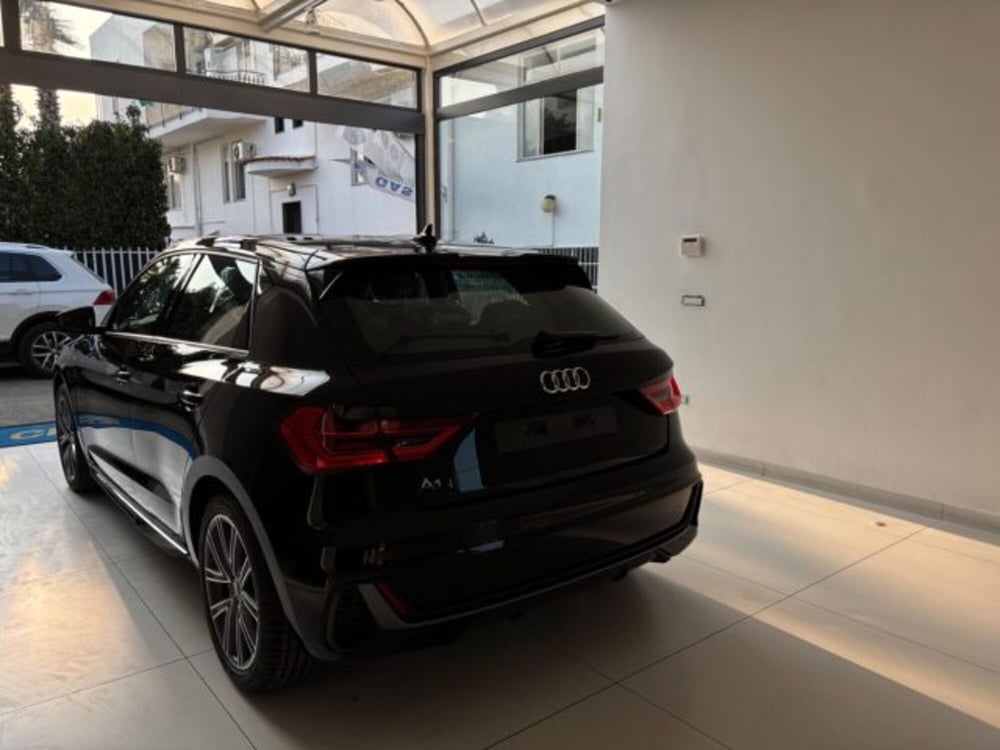 Audi A1 Sportback nuova a Napoli (5)