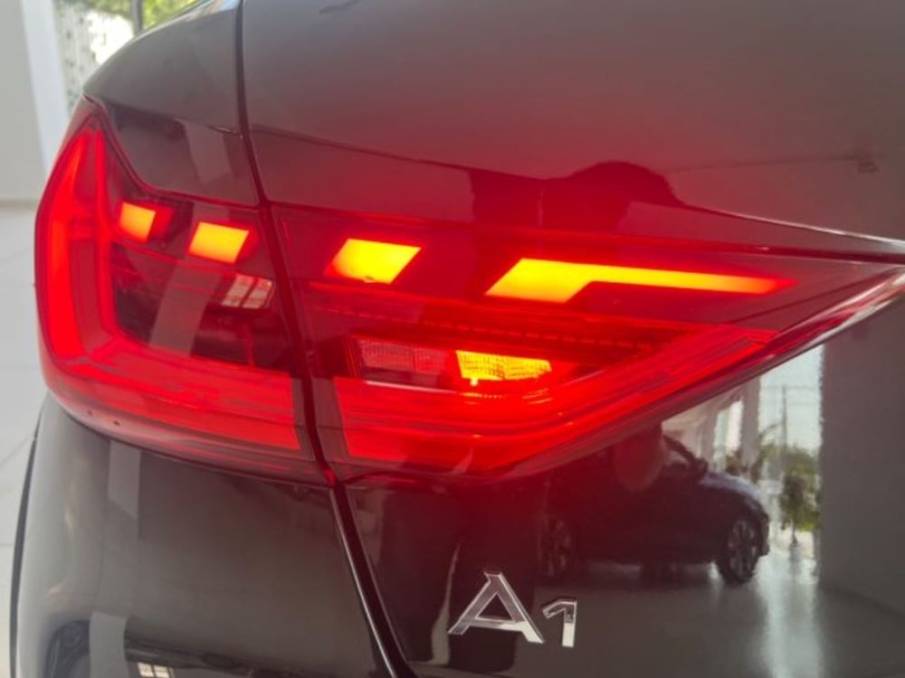 Audi A1 allstreet nuova a Napoli (7)