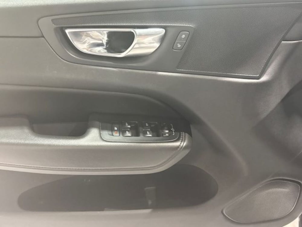 Volvo XC60 usata a Bologna (10)