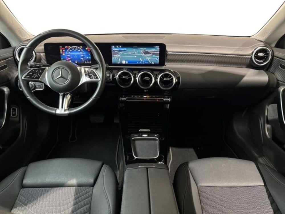 Mercedes-Benz CLA Shooting Brake usata a Bologna (9)