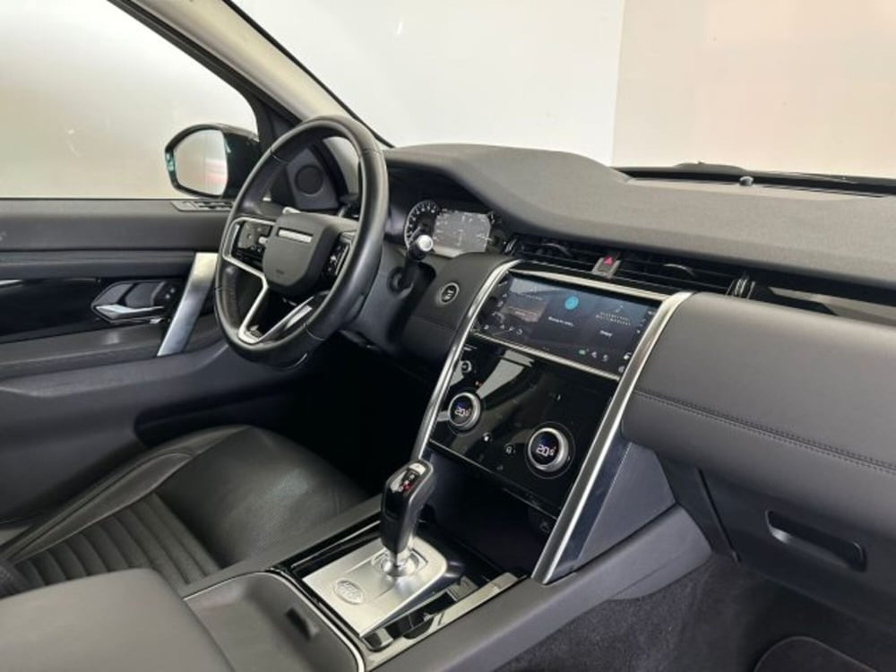 Land Rover Discovery Sport usata a Modena (12)