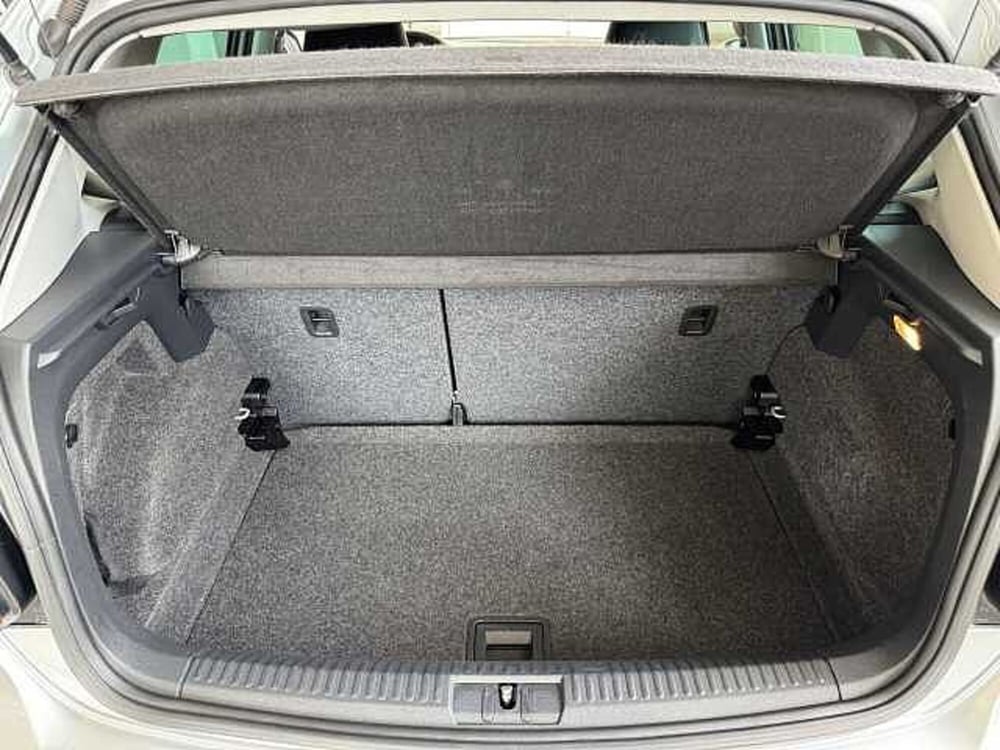Volkswagen Polo usata a Torino (10)