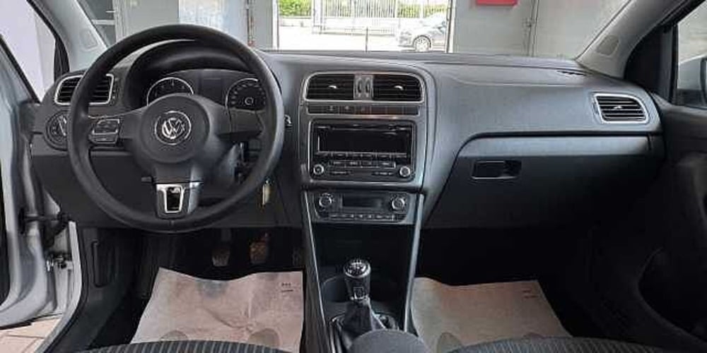 Volkswagen Polo usata a Torino (11)