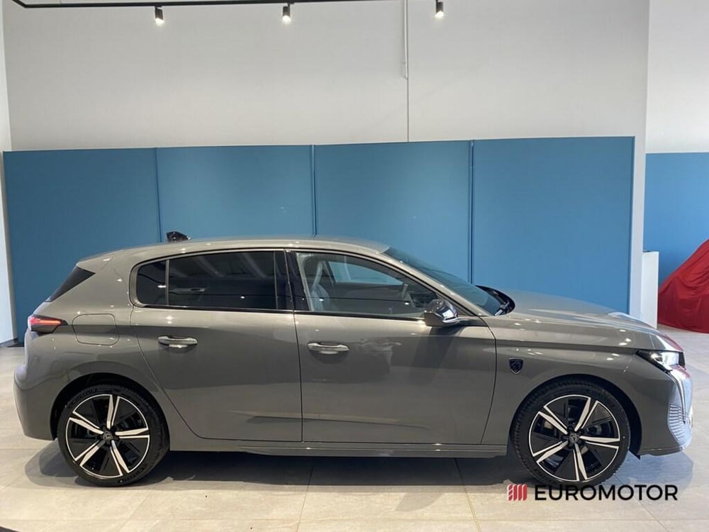 Peugeot 308 nuova a Bari (7)