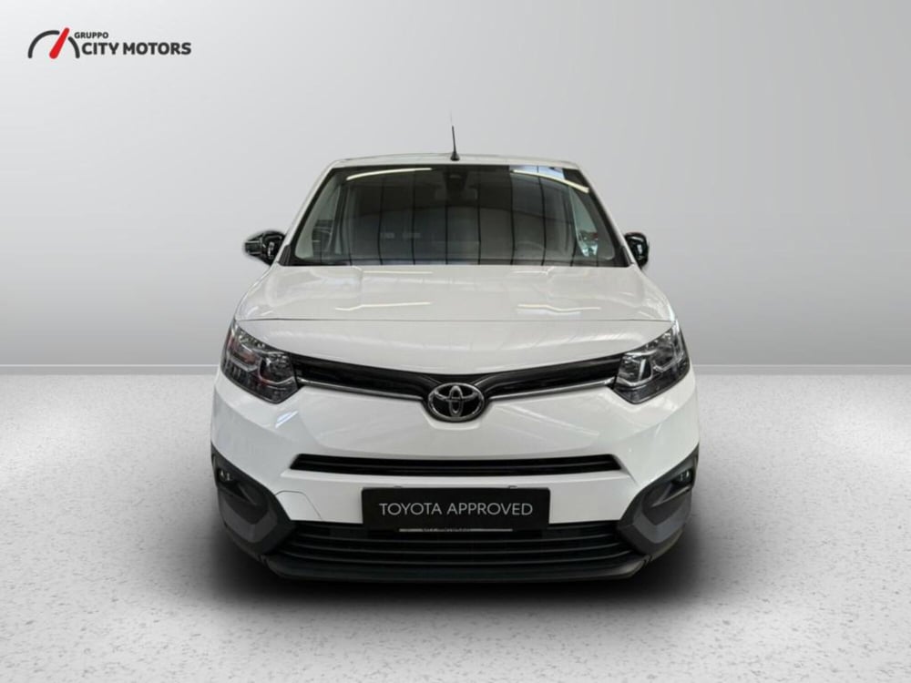 Toyota Proace City Furgone nuova a Monza e Brianza (2)