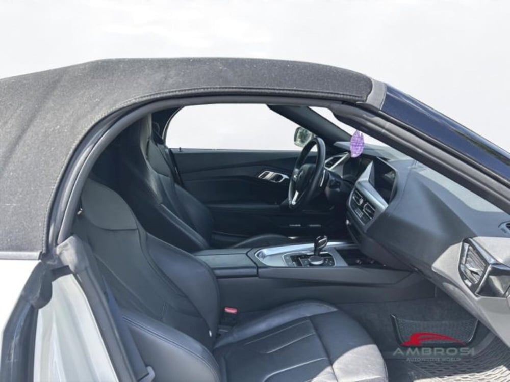 BMW Z4 Cabrio usata a Perugia (10)