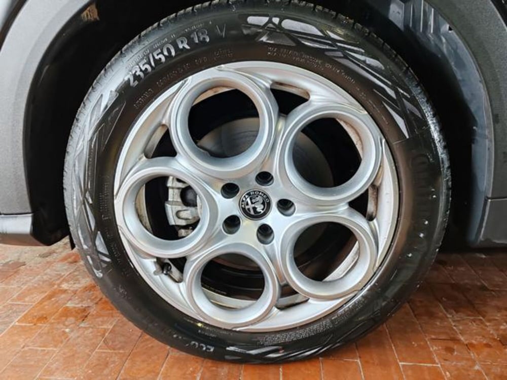 Alfa Romeo Tonale usata a Torino (7)