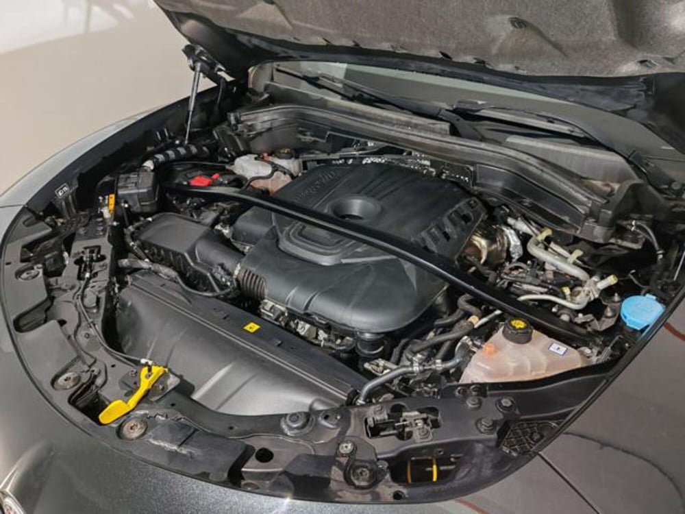 Alfa Romeo Stelvio usata a Torino (17)