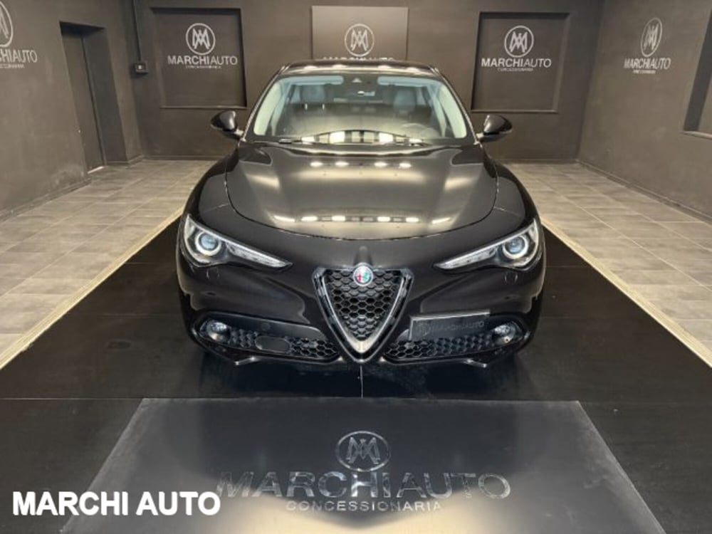 Alfa Romeo Stelvio usata a Perugia (2)