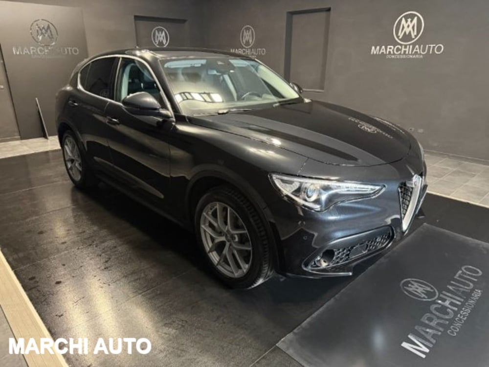Alfa Romeo Stelvio usata a Perugia (3)