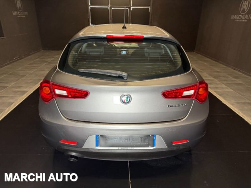 Alfa Romeo Giulietta usata a Perugia (6)