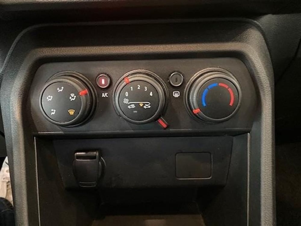 Dacia Sandero usata a Cremona (7)