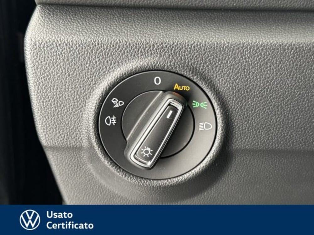 Volkswagen T-Roc usata a Vicenza (13)