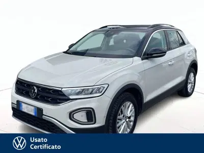 Volkswagen T-Roc 1.0 TSI Life del 2022 usata a Arzignano