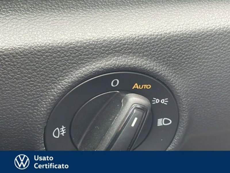 Volkswagen T-Roc usata a Vicenza (7)