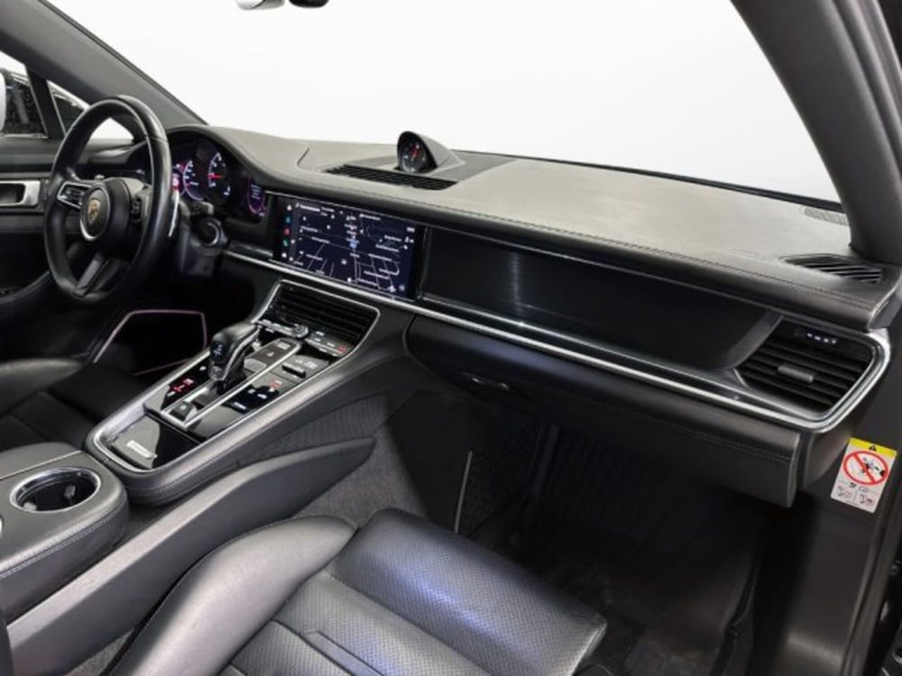 Porsche Panamera Sport Turismo usata a Modena (10)