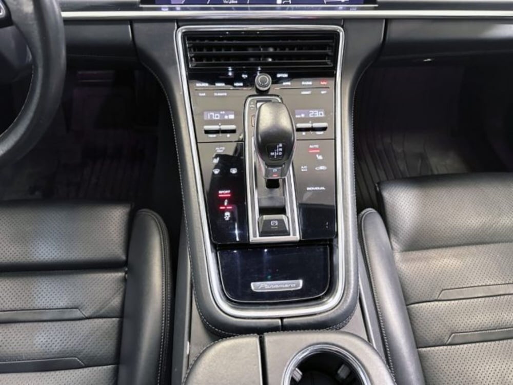 Porsche Panamera Sport Turismo usata a Modena (9)