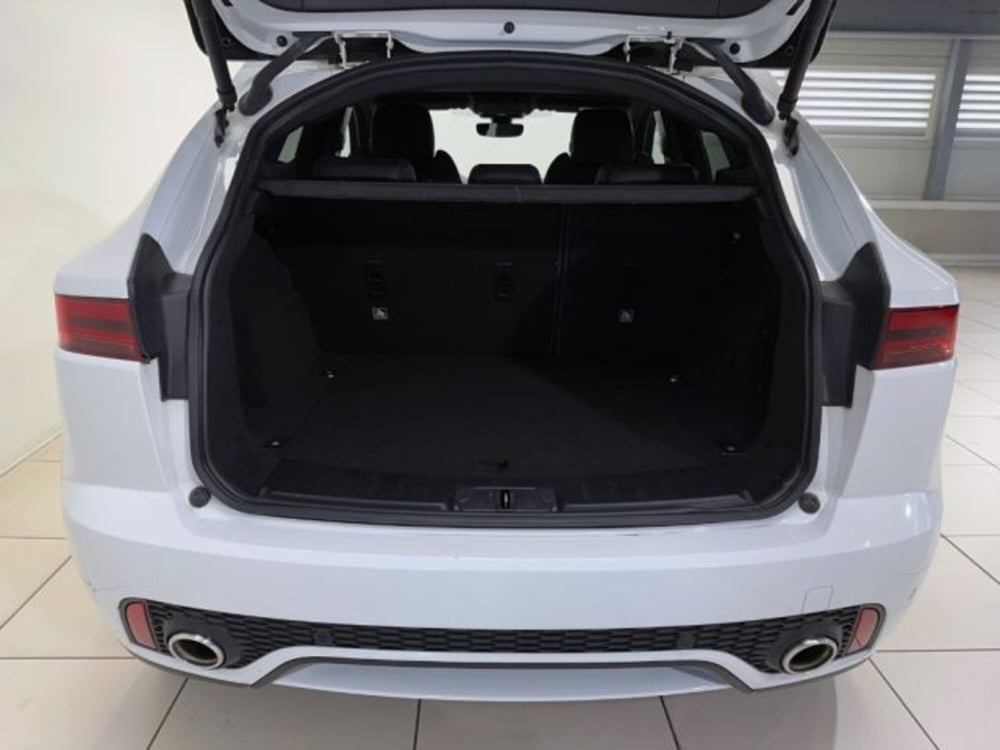 Jaguar E-Pace usata a Modena (13)
