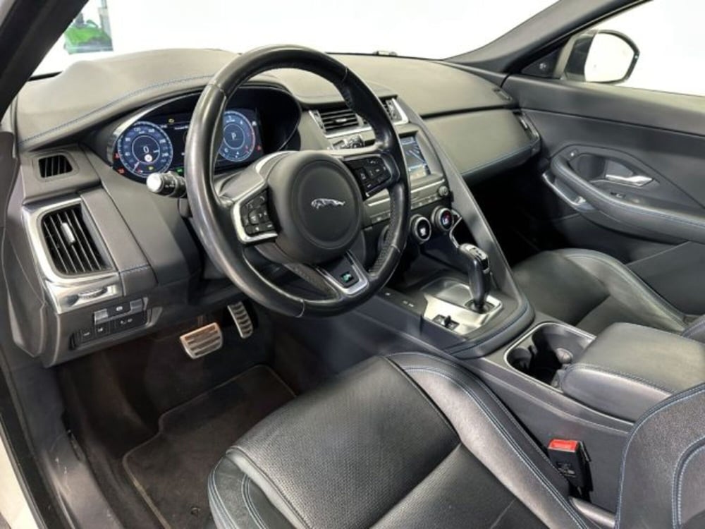 Jaguar E-Pace usata a Modena (6)